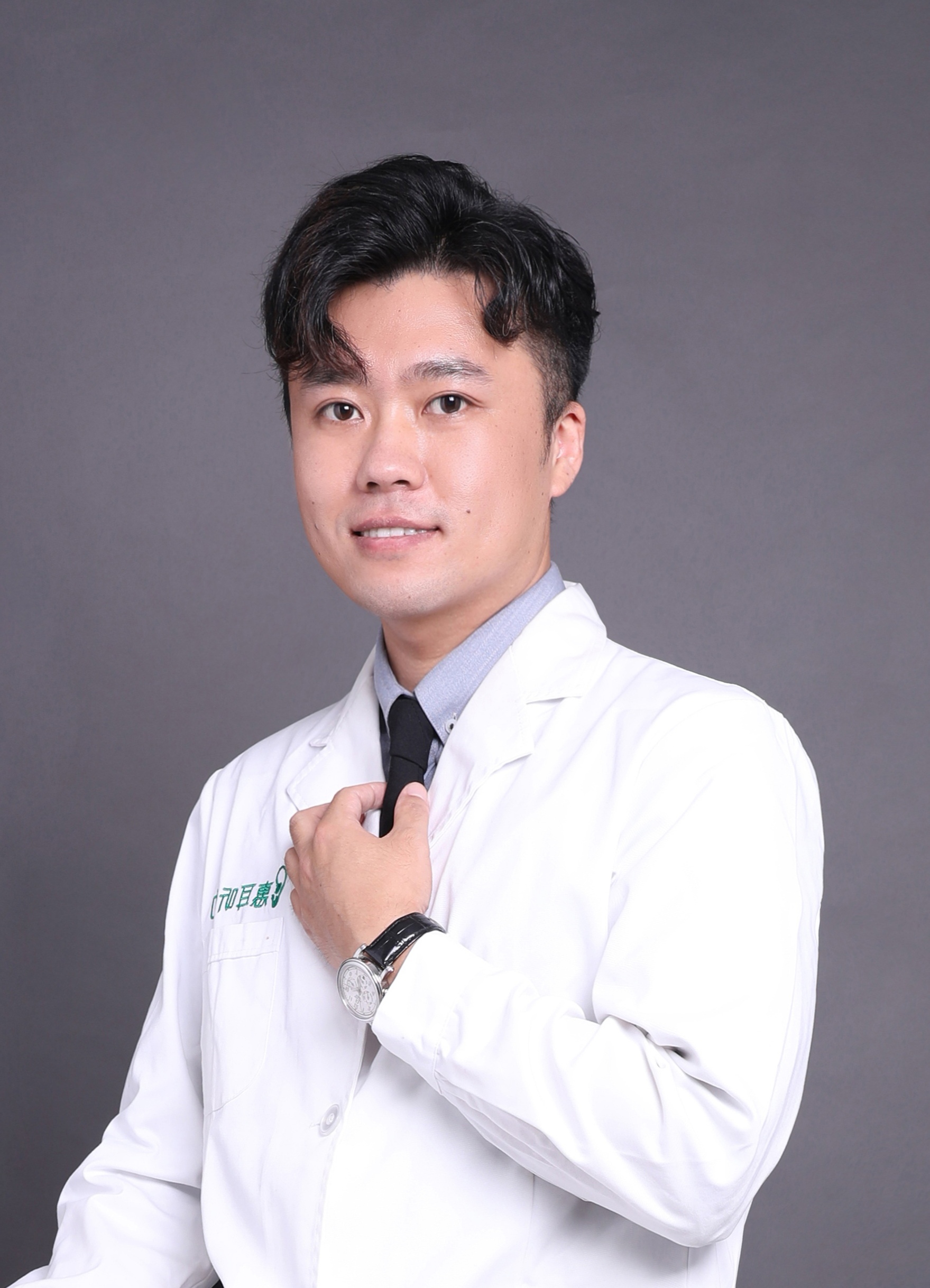 吴惺国国听主任